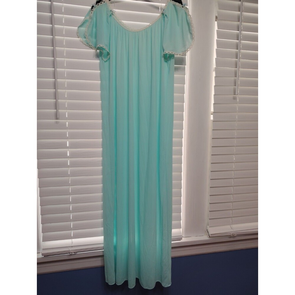 VTG MONTGOMERY WARD Blue W/LACE NYLON NIGHTGOWN SZ 14-16 Grannycore, Cottagecore